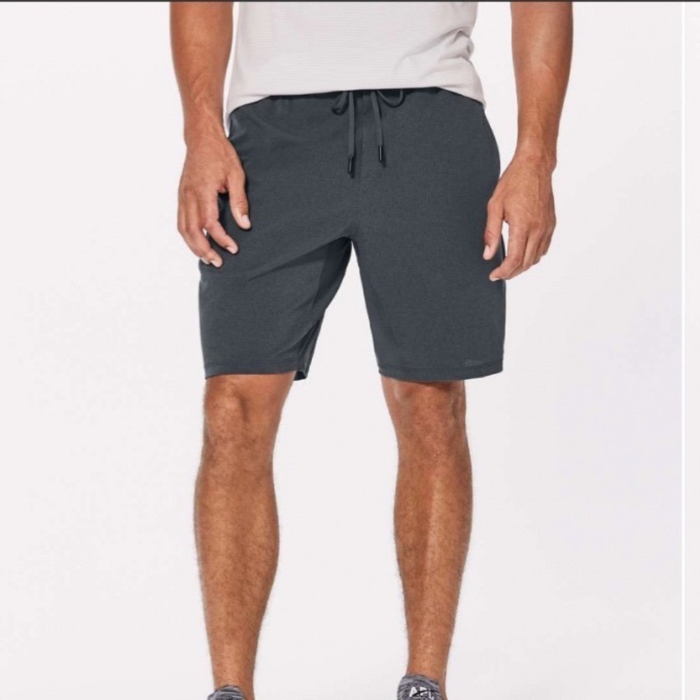 Lululemon Pace Breaker Short 8.5 Swim Dark Ash‎ Mens Size L M7992S Gray